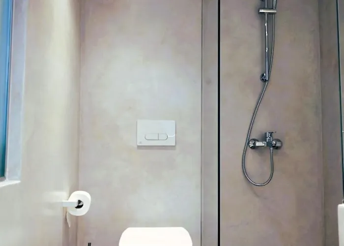 Bluewave Lux House *