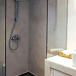 Bluewave Lux House *